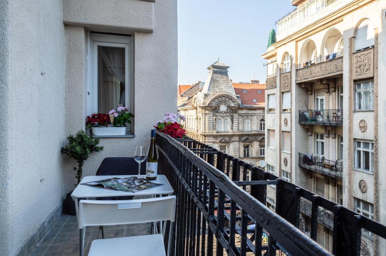 Luxury Downtown Home By Anna Budapest Exterior foto