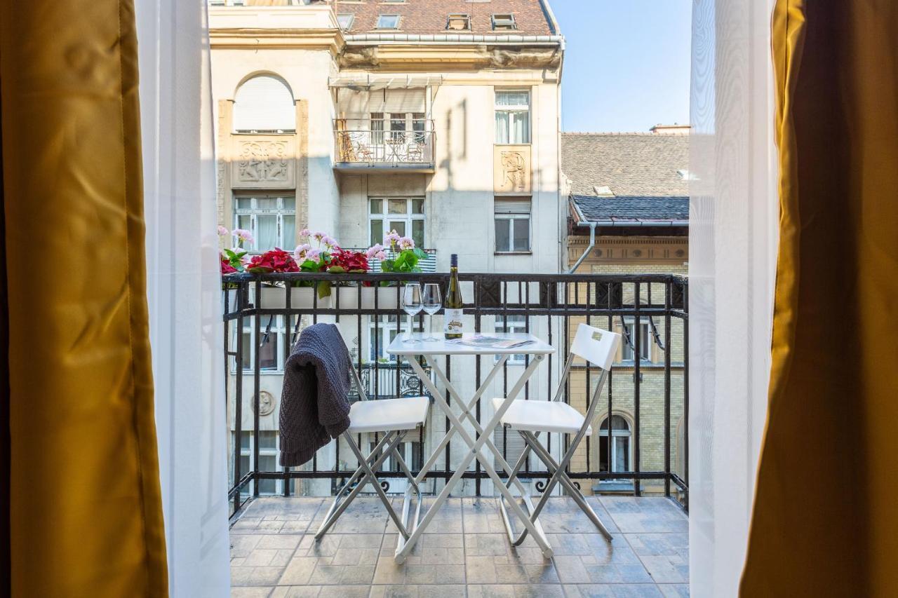Luxury Downtown Home By Anna Budapest Exterior foto