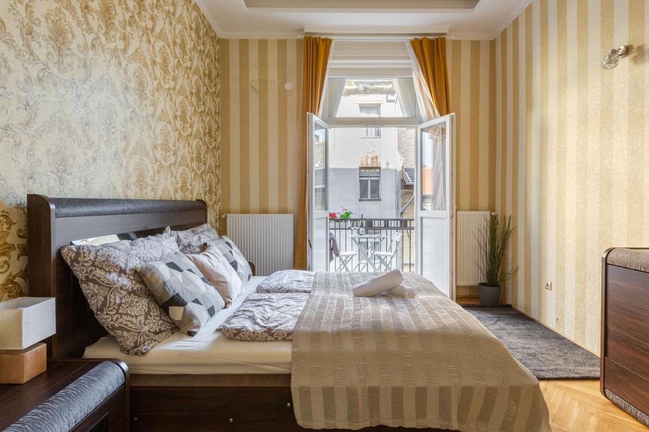 Luxury Downtown Home By Anna Budapest Exterior foto
